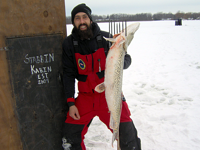 Big Pike and Muskie Images from Keith Stanton : Great Lakes Ice